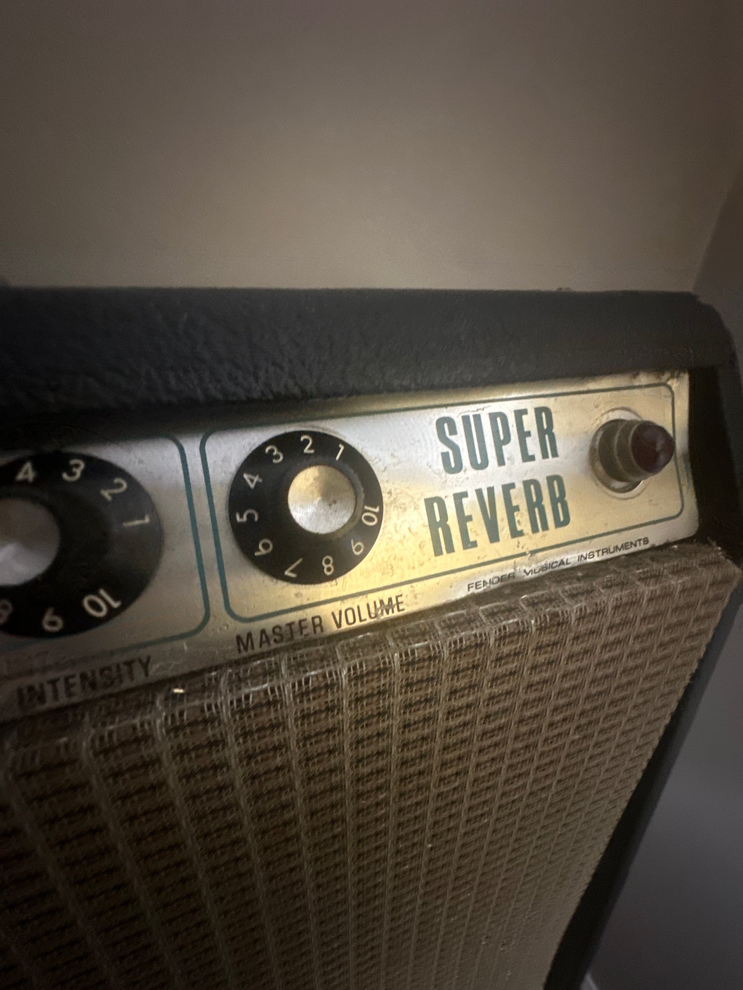 Fender 1970s silver face