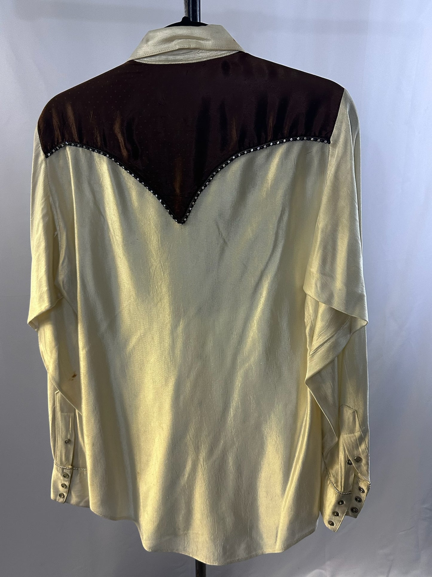 Rockmount silk