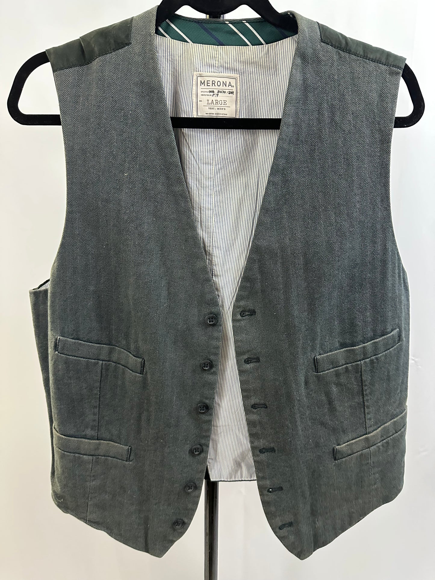 Merona vest