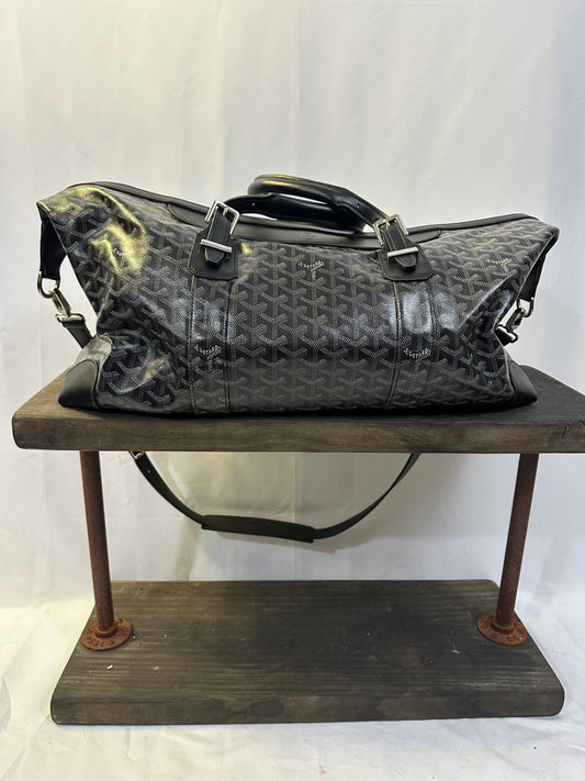 Goyard leather bag